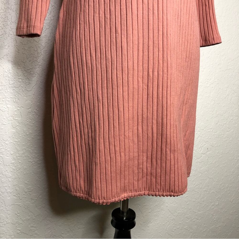 NBD pink ribbed knit v neck dress size Small - Picture 3 of 13